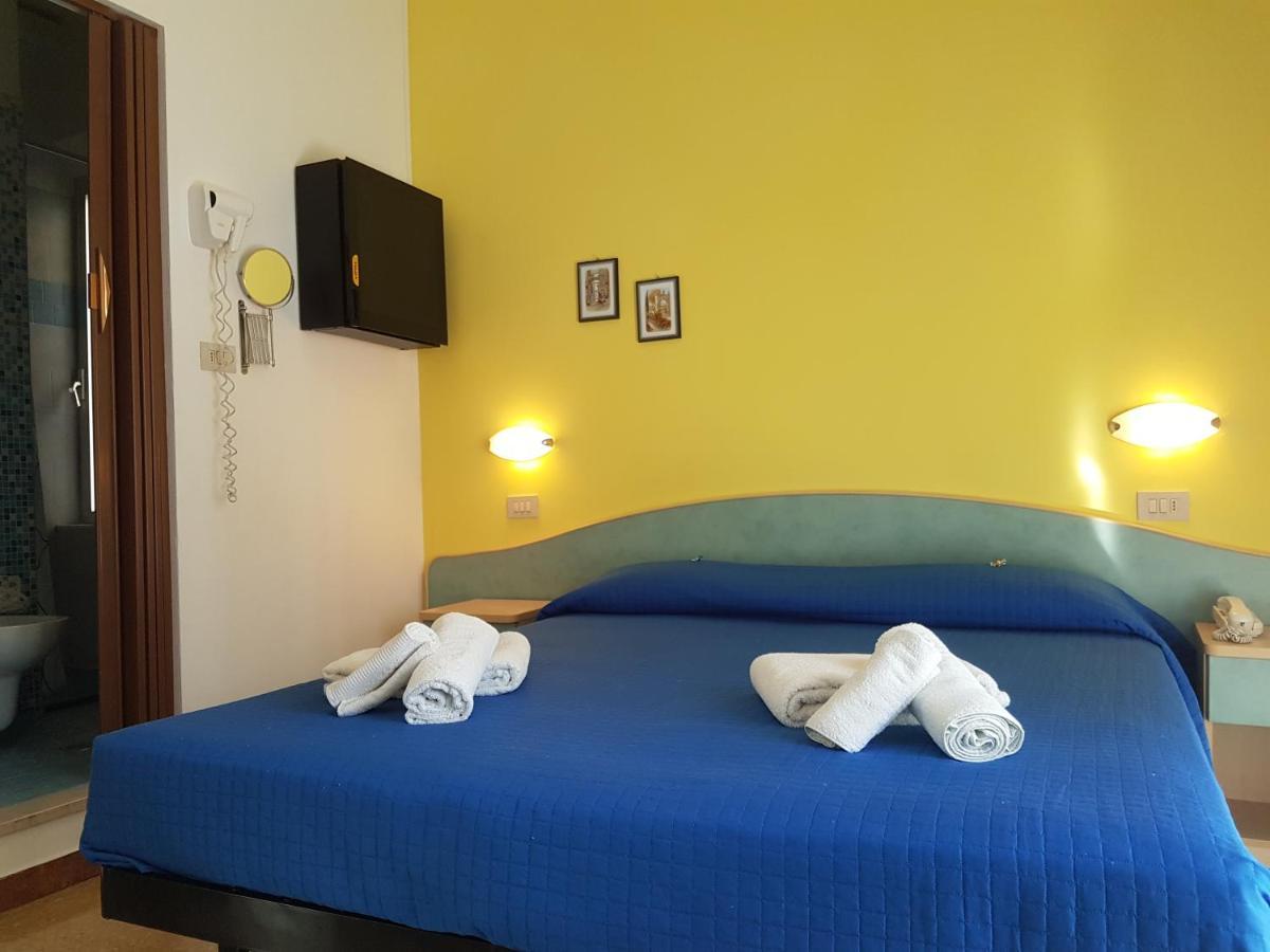 Hotel Villa Ersilia Rimini B&B מראה חיצוני תמונה