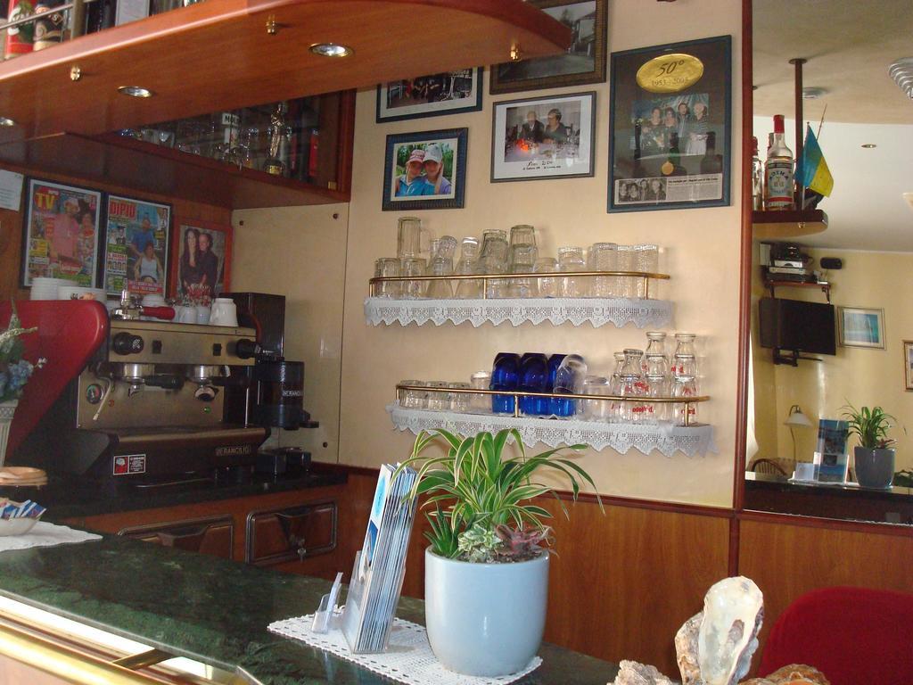 Hotel Villa Ersilia Rimini B&B מראה חיצוני תמונה