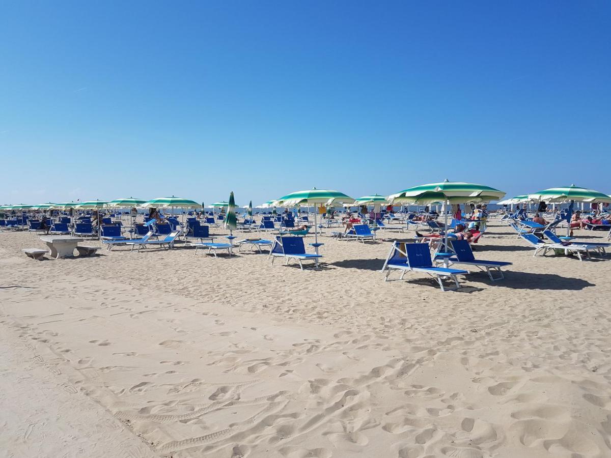 Hotel Villa Ersilia Rimini B&B מראה חיצוני תמונה
