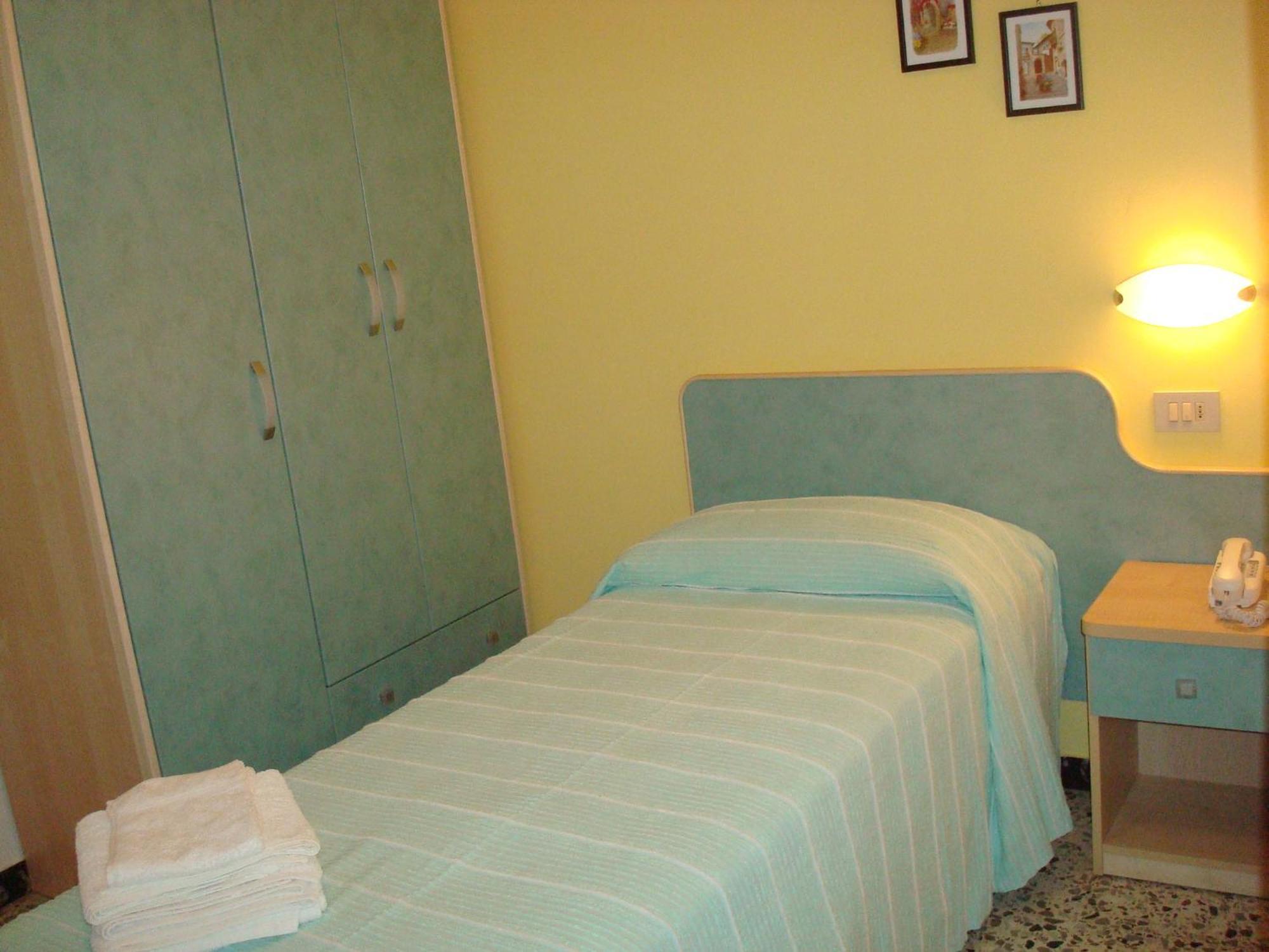 Hotel Villa Ersilia Rimini B&B מראה חיצוני תמונה