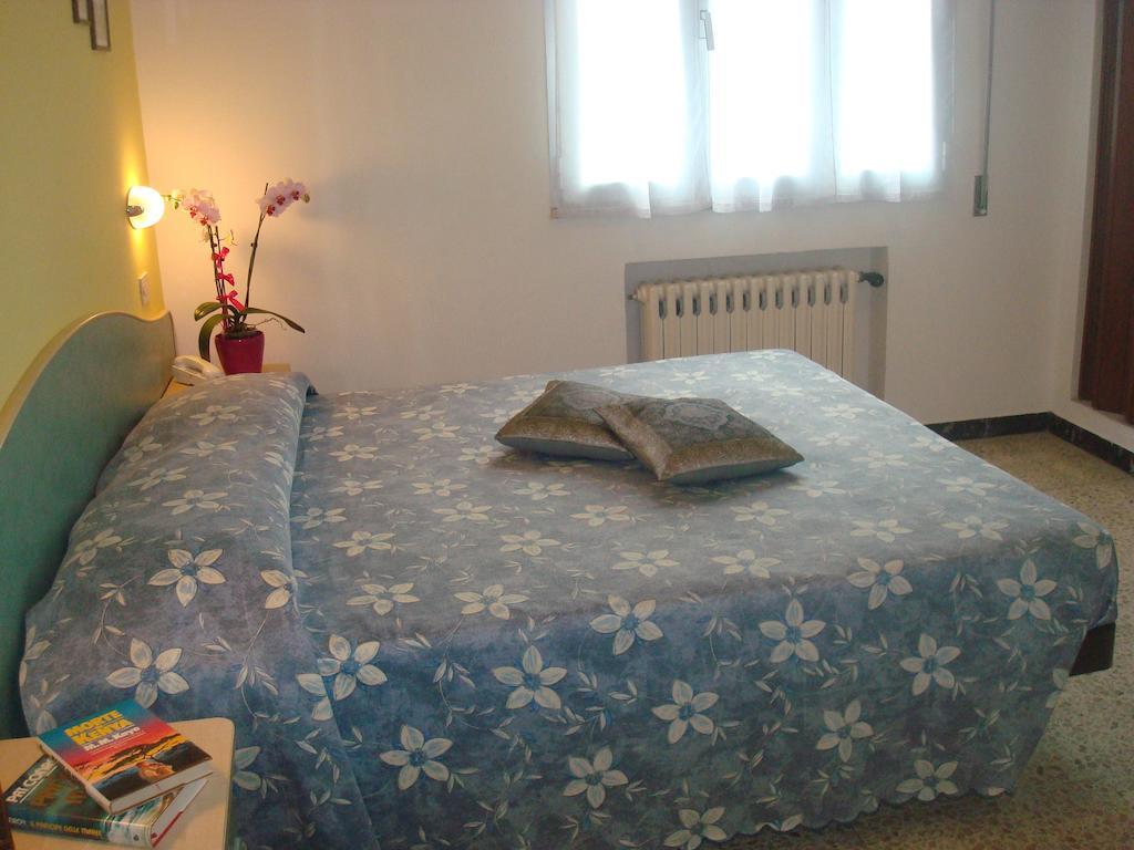 Hotel Villa Ersilia Rimini B&B מראה חיצוני תמונה